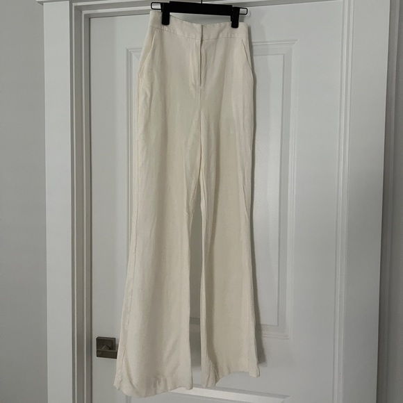 ASOS design linen wide leg relaxed flare pants in white - Picture 3 of 4